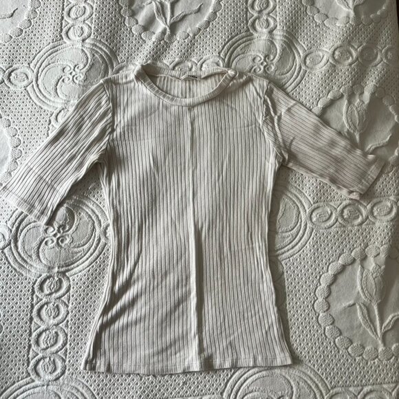 Reformation Ribbed White Tee - Picture 3 of 8